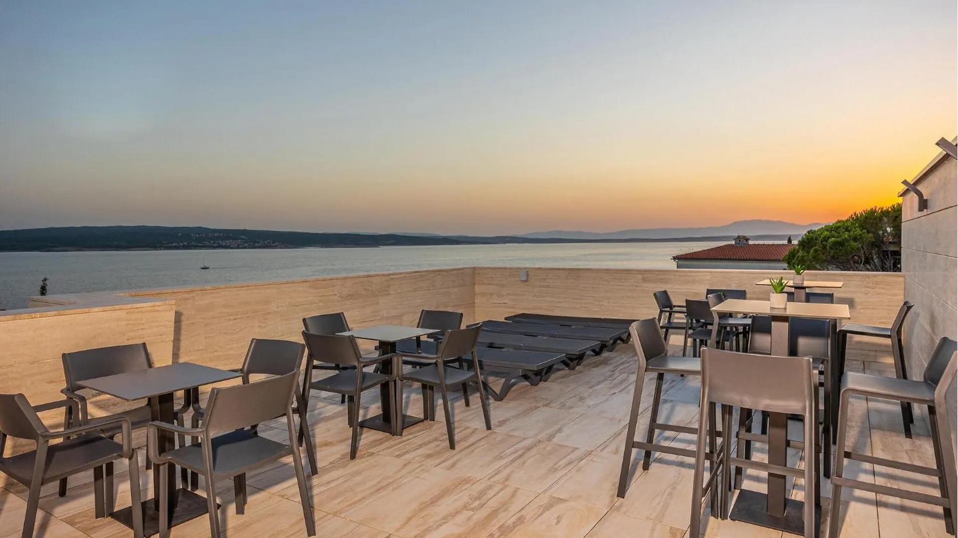 Nice Apartment In Crikvenica